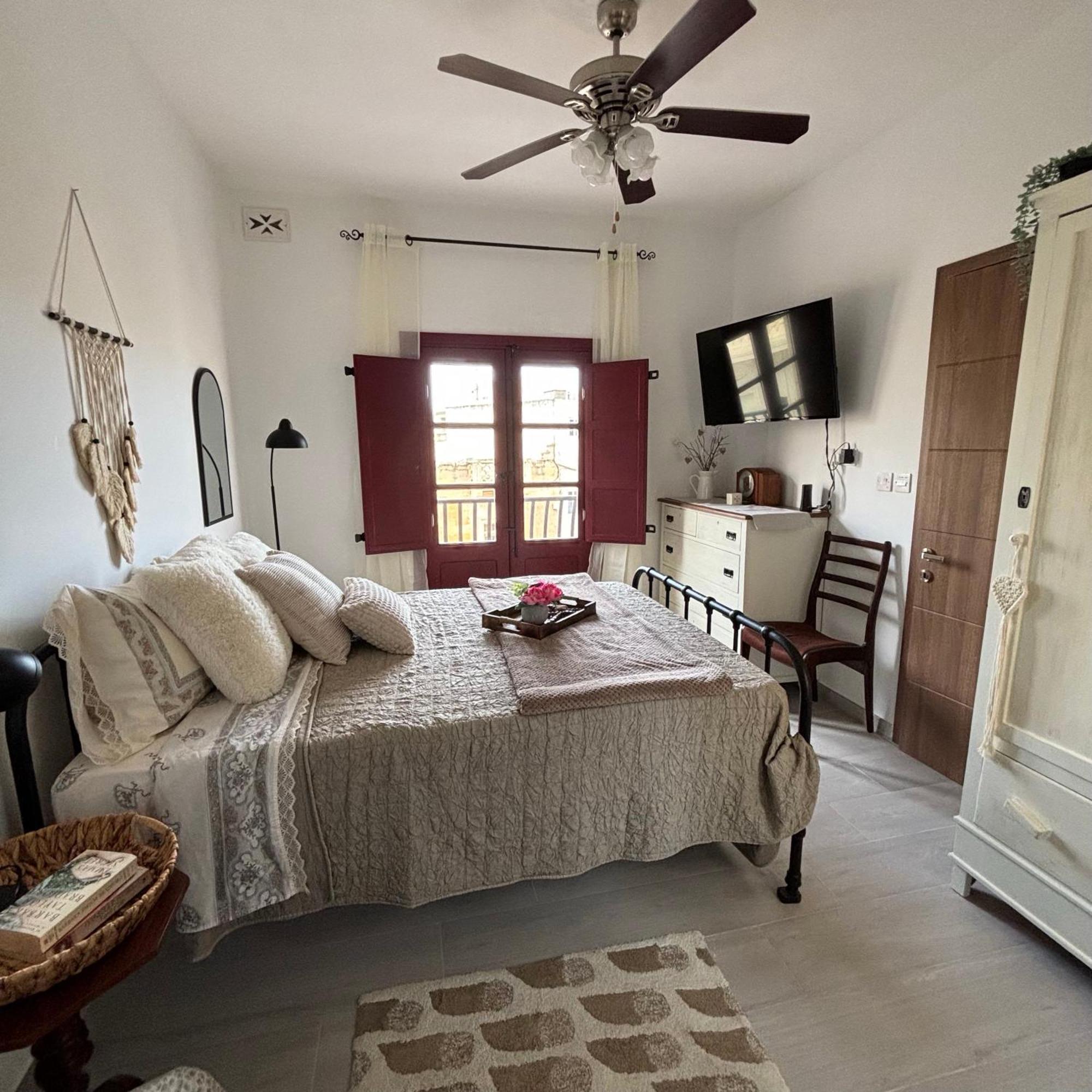 Townhouse 7 Villa Dingli Bagian luar foto